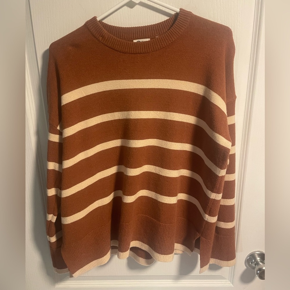 Burnt Orange Cream Striped Soft Knit Lightweight Sweater, Relaxed Fit, Medium - Picture 9 of 11